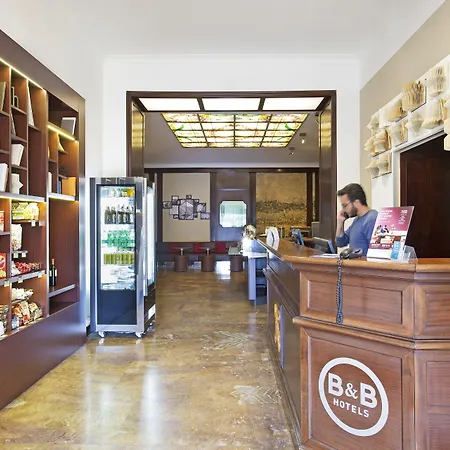 B&B Hotel Napoli Neapol