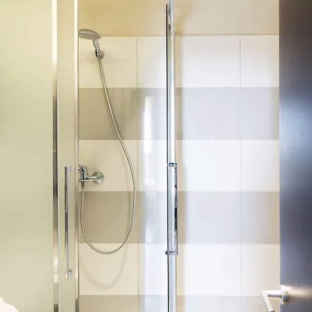 Hotel B&B Hotel Napoli Neapol