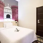 B&B 호텔 나폴리 3*
