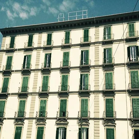 B&B Hotel Napoli 3*