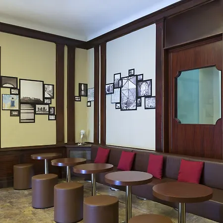 B&B Hotel Napoli 3* Nápoly