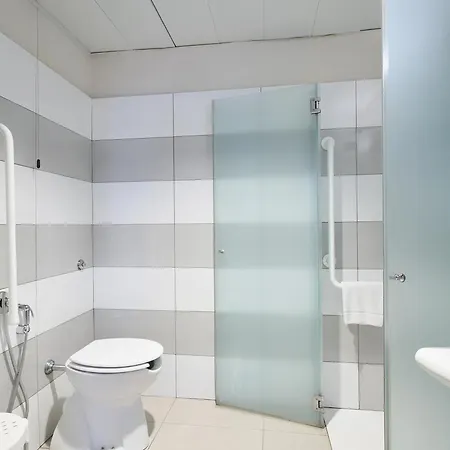 B&B Hotel Napoli 3* Neapol