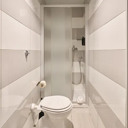 B&B Hotel Napoli 3* Neapol