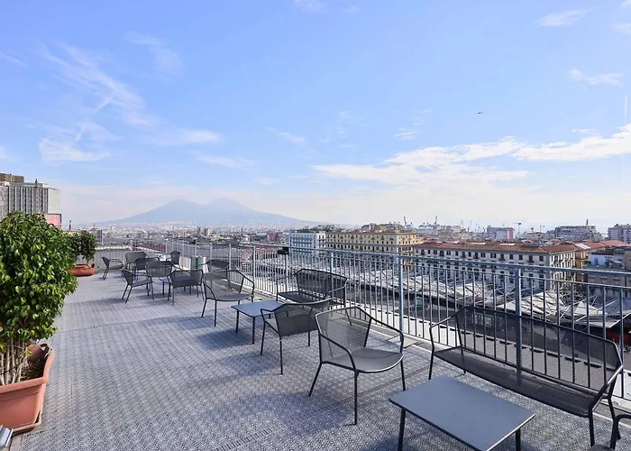 Hotel B&B Hotel Napoli 3*