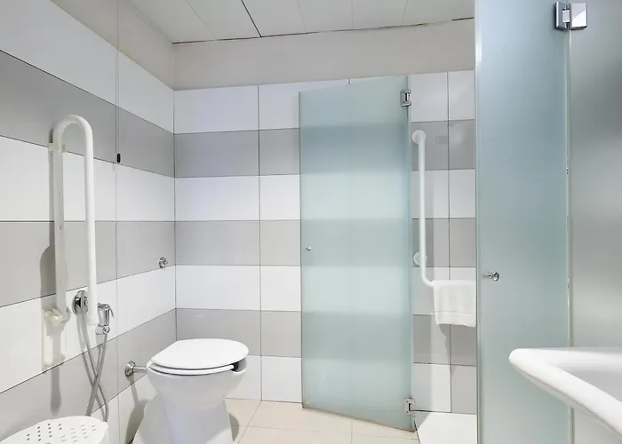 B&B Hotel Napoli 3* Naples