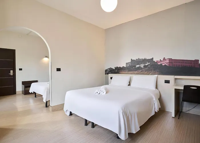 那不勒斯住宿加早餐酒店 3* 那不勒斯