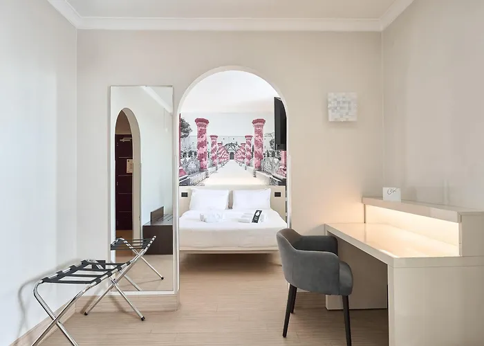 那不勒斯住宿加早餐酒店 3*