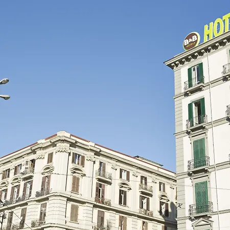 B&B Hotel Napoli Отель 3*