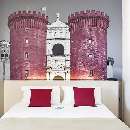 מלון B&B Hotel Napoli נאפולי