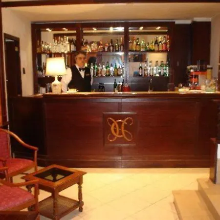 B&B Hotel Napoli מלון