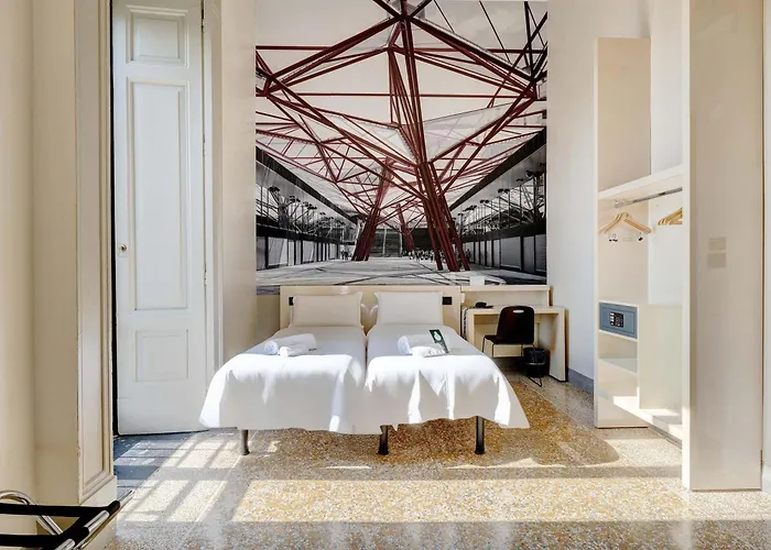 B&B Hotel Napoli Ξενοδοχείο 3*